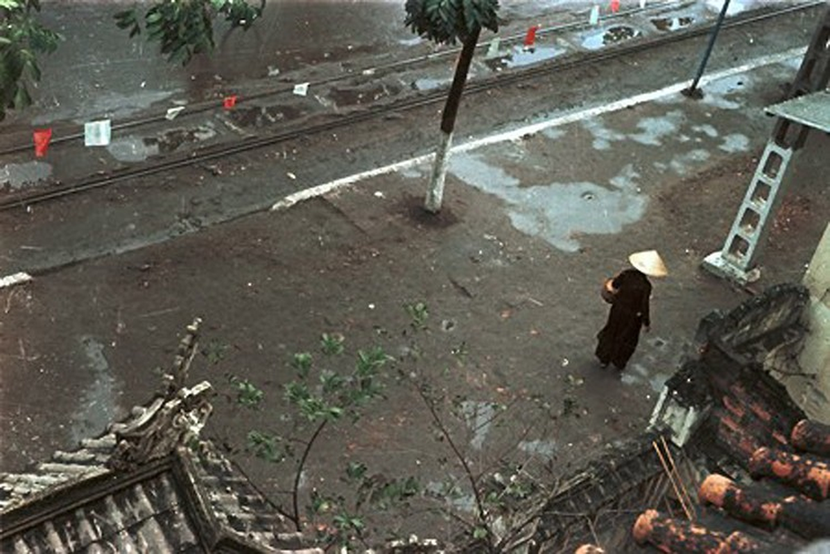 Loat anh mau dau tien sieu hiem ve Ha Noi 100 nam truoc-Hinh-5