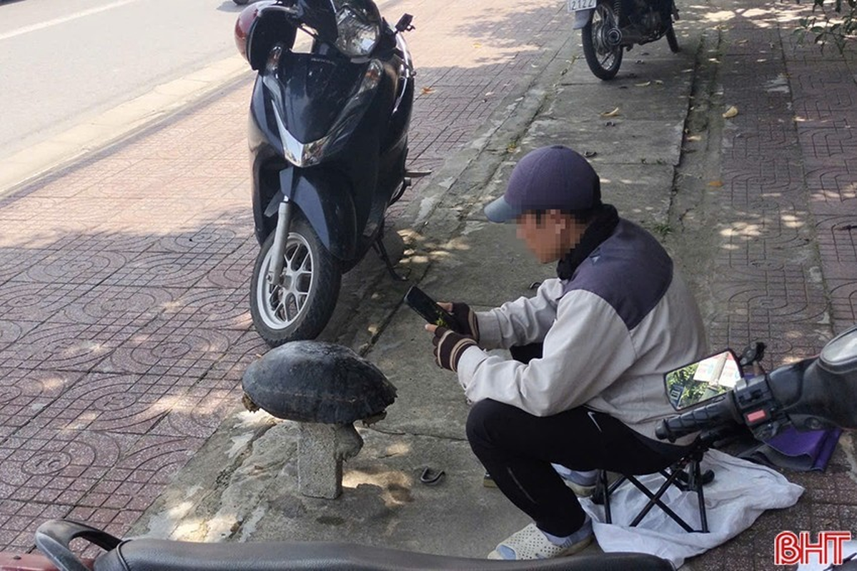 Rua rang rao ban tren via he o Ha Tinh: Loai trong Sach Do-Hinh-2