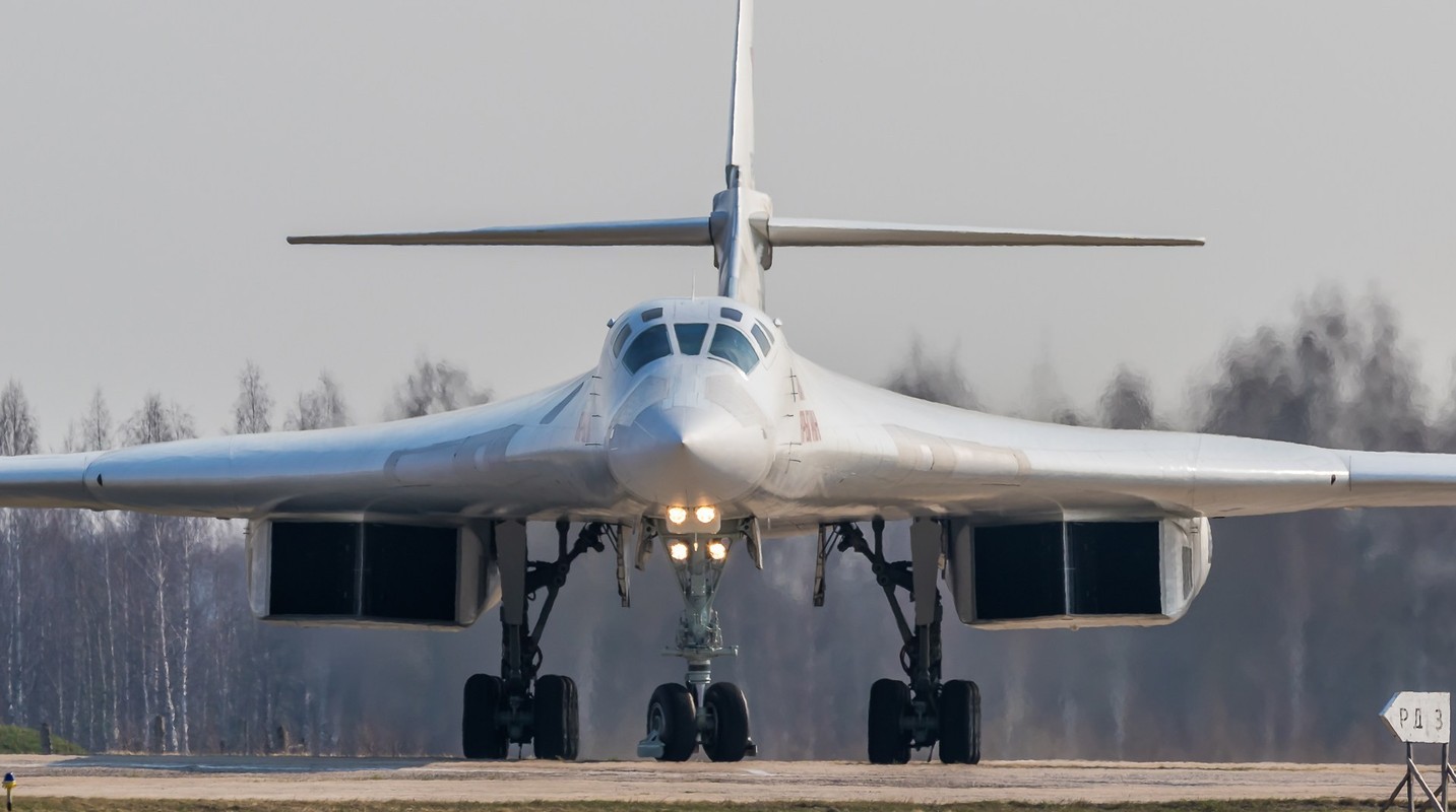 My nga mu cong nhan Tu-160M cua Nga la ky quan nganh hang khong-Hinh-4