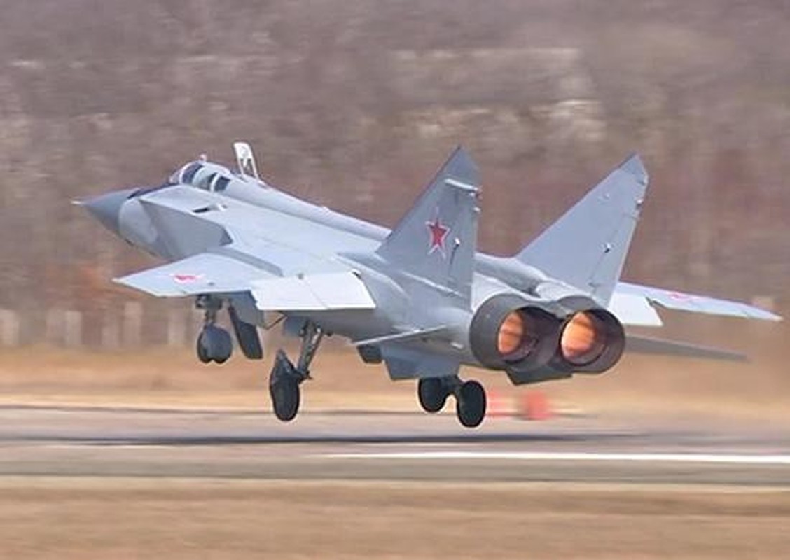 Trung Quoc 'thay mat Nga' khen tiem kich danh chan MiG-41-Hinh-13