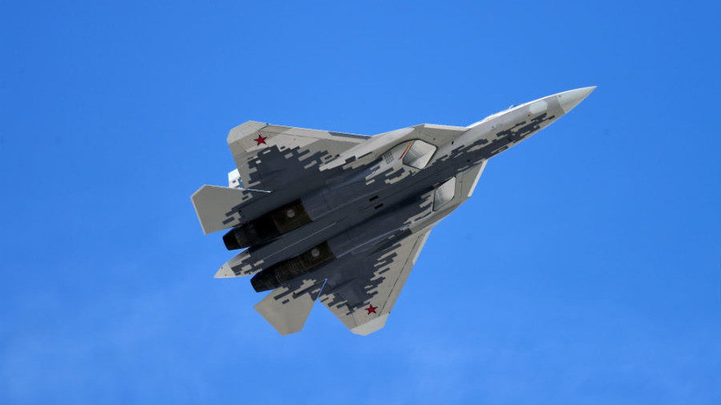 Tiem kich Su-57 lan dau khai hoa, 