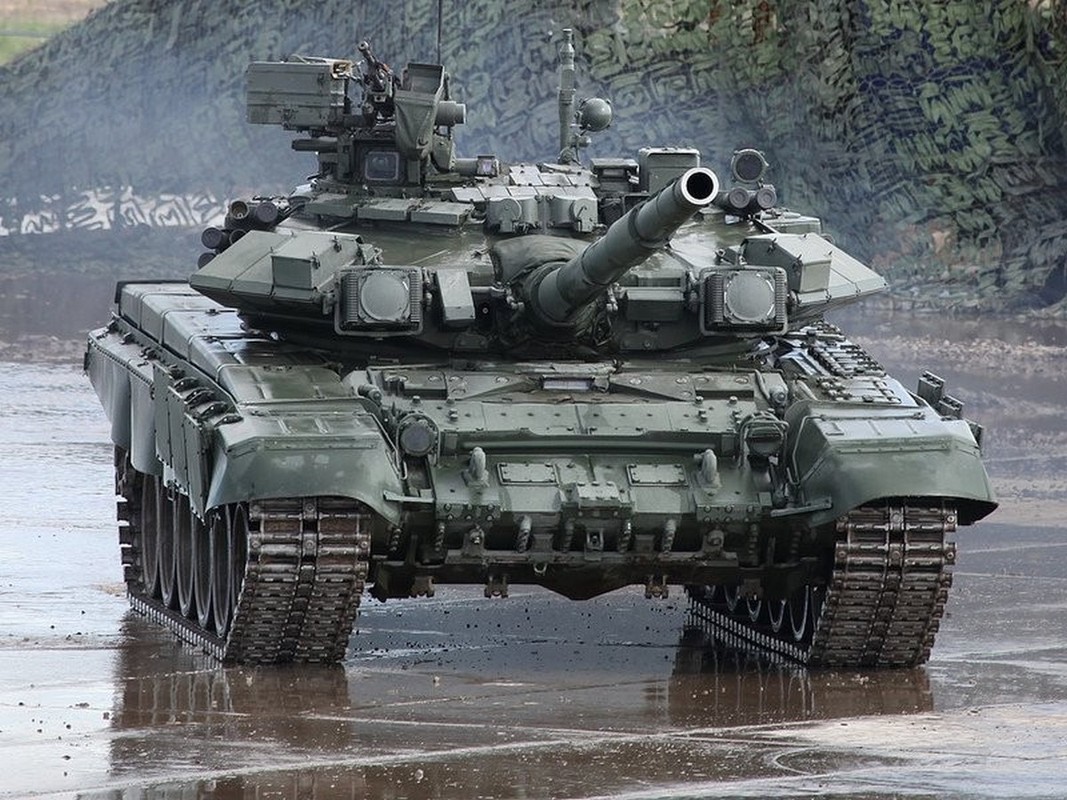 Xe tang T-90: Cai ten chi la chieu tro Marketing cua Nga!-Hinh-3