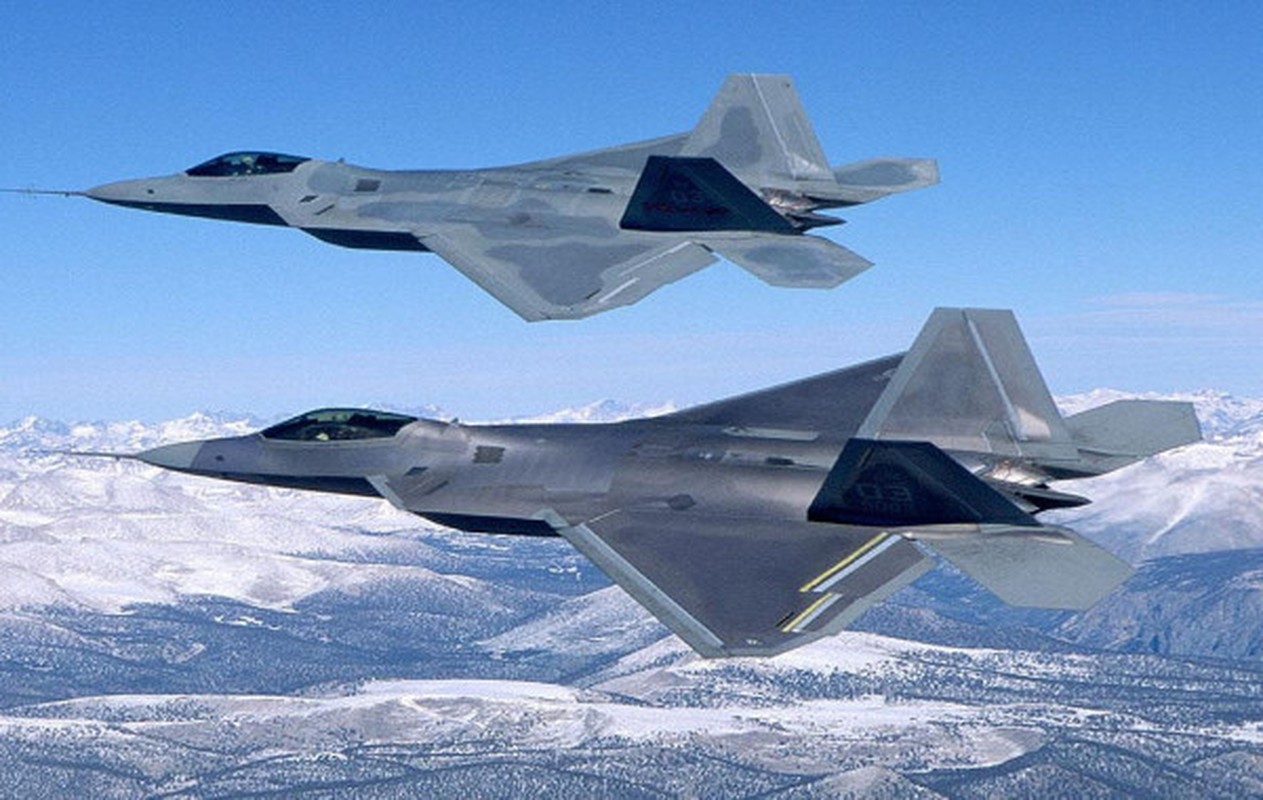 Tiem kich F-22 Raptor My ha canh khan cap, mui cay nat duong bang-Hinh-8