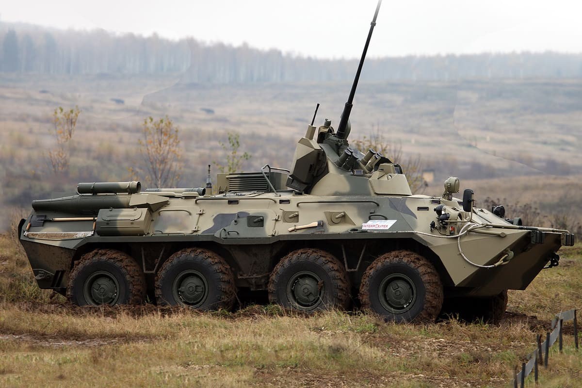 Nga: Tai xe cong nghe bi thiet giap BTR-82A dam bep dau-Hinh-5