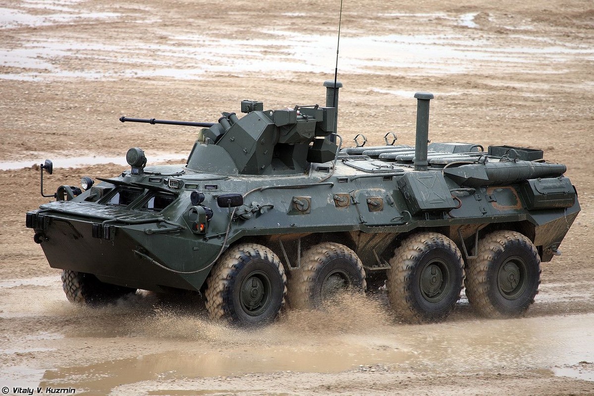 Nga: Tai xe cong nghe bi thiet giap BTR-82A dam bep dau-Hinh-9