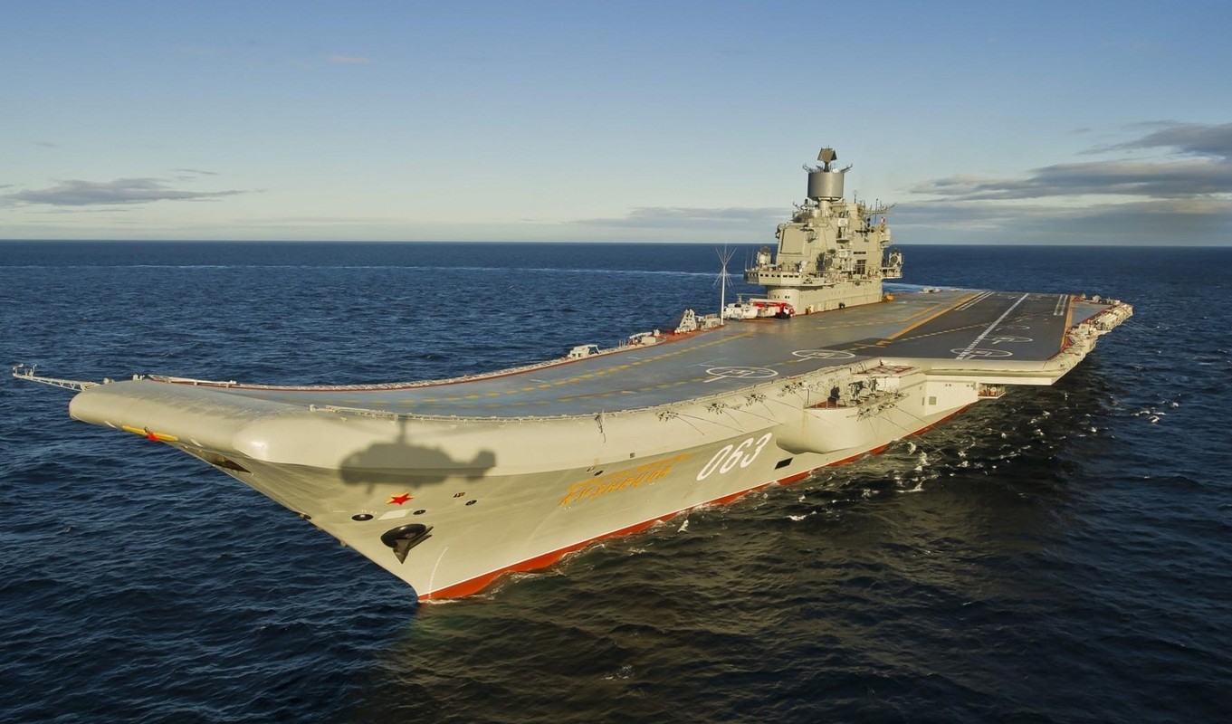 Tau san bay Kuznetsov la the dien cua Nga va khong the ve huu-Hinh-13