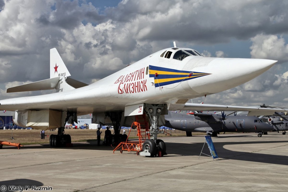 My goi may bay nem bom Tu-160 cua Nga la 