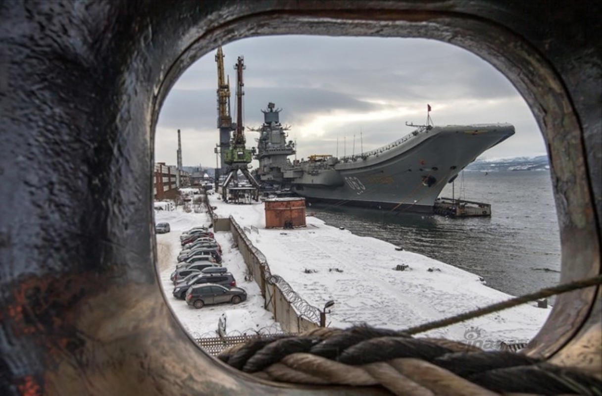 Lo thoi diem tau san bay Do doc Kuznetsov duoc quay lai bien lon-Hinh-10