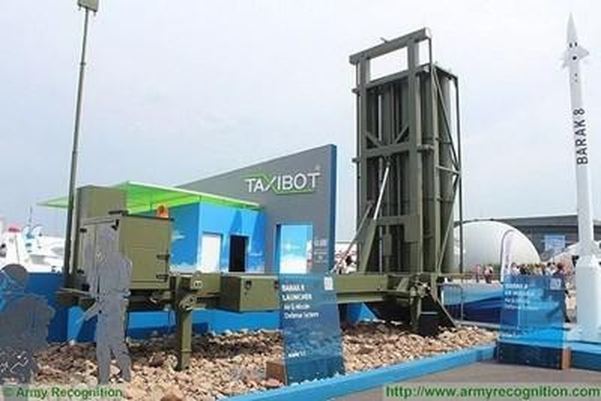 Israel tung bang chung Barak-8 ban ha thanh cong Iskander-E-Hinh-12