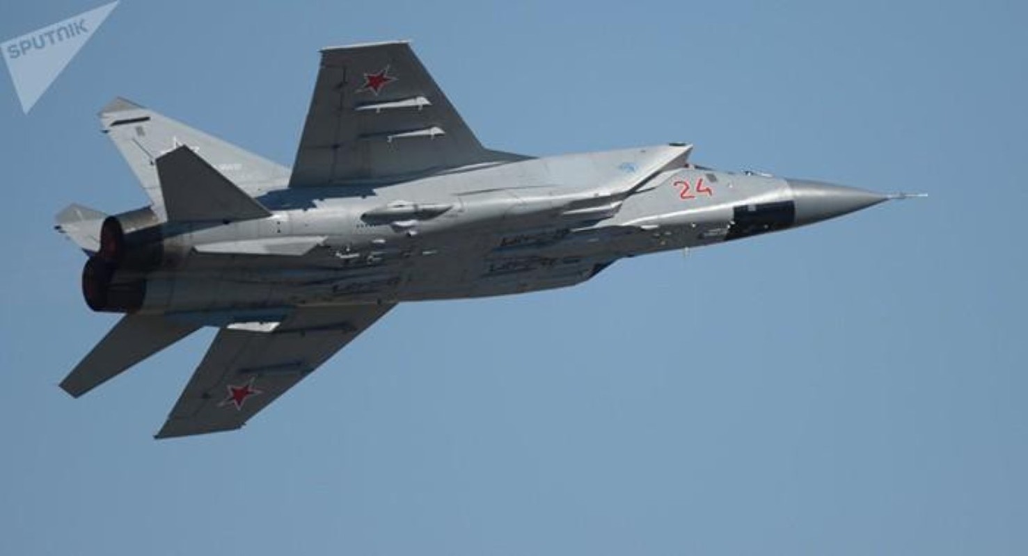 Chuyen gia Nga giai thich tai sao doi phuong phai rut lui khi gap MiG-31-Hinh-13