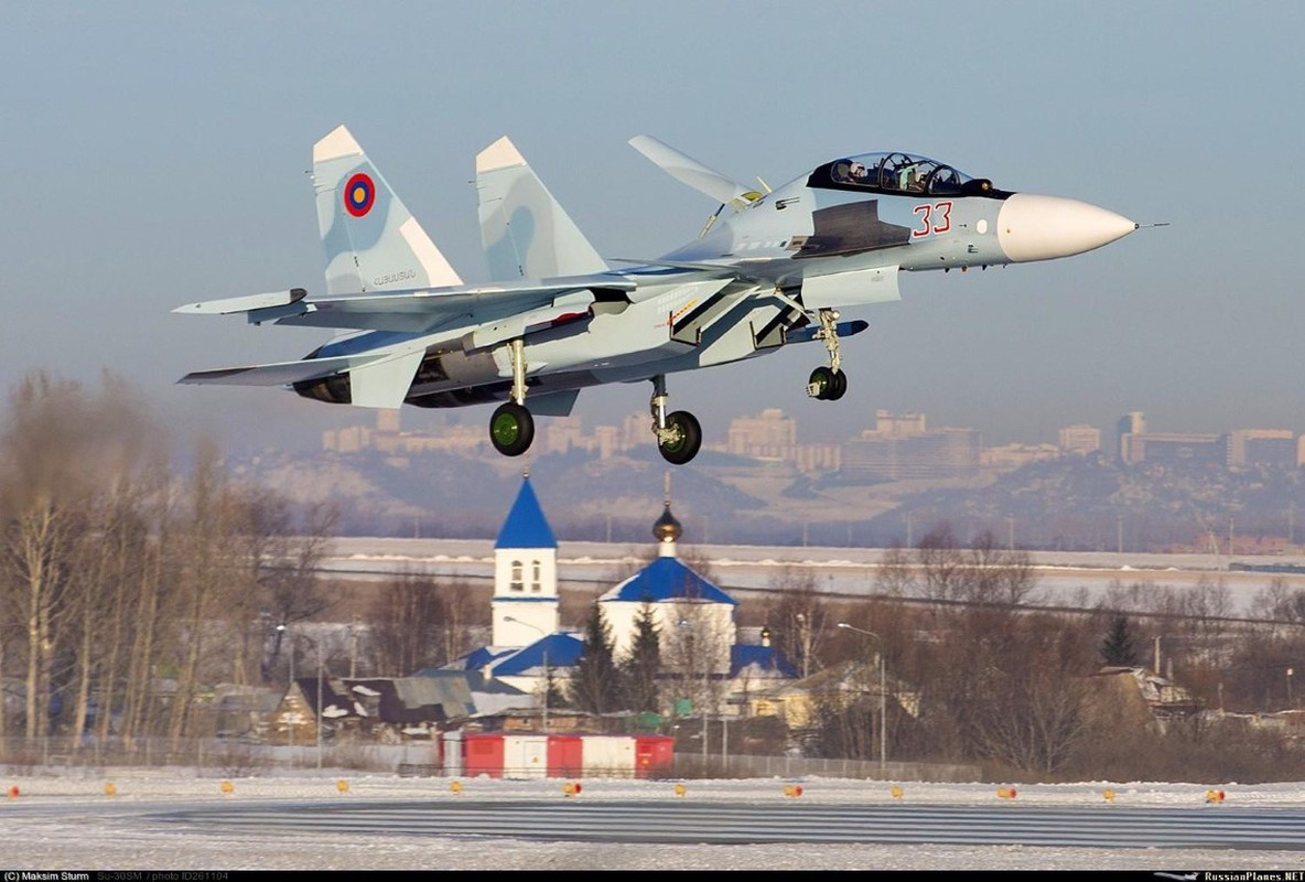 Hang loat Su-30SM cua Nga san sang o bien gioi-Hinh-20