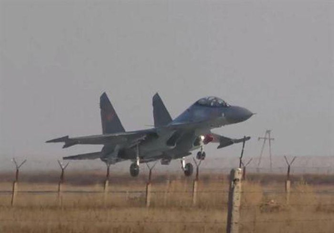 He lo nguyen nhan gap nan day bat ngo cua tiem kich Su-30SM Kazakhstan-Hinh-12