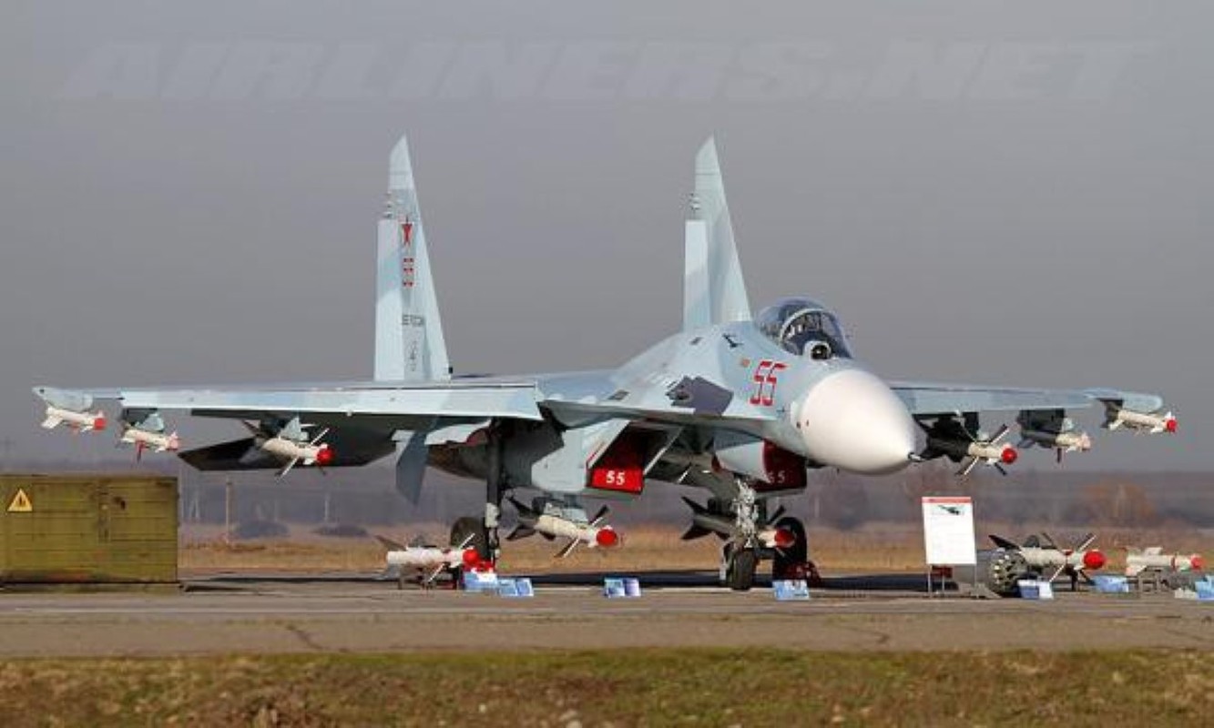Khong can Su-30/35, chi can Su-27SM3 Nga da vuot troi khong quan Ukraine-Hinh-4