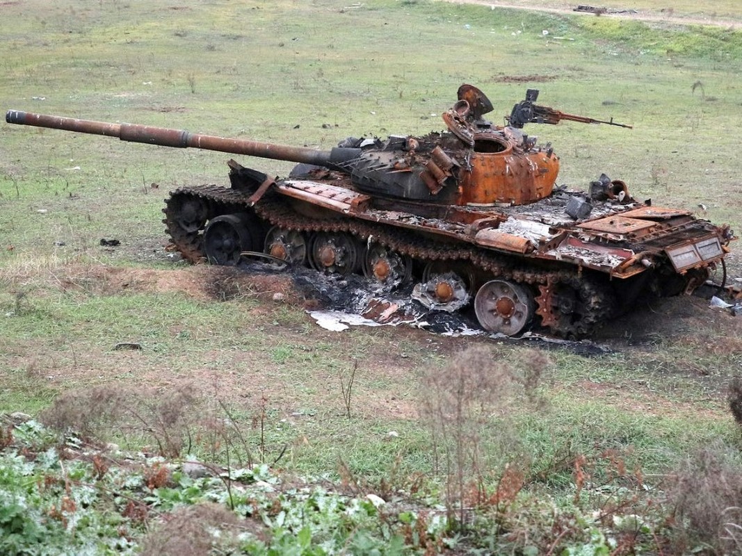 Azerbaijan - Armenia lai tiep tuc xung dot, da co nguoi chet va tu binh-Hinh-5