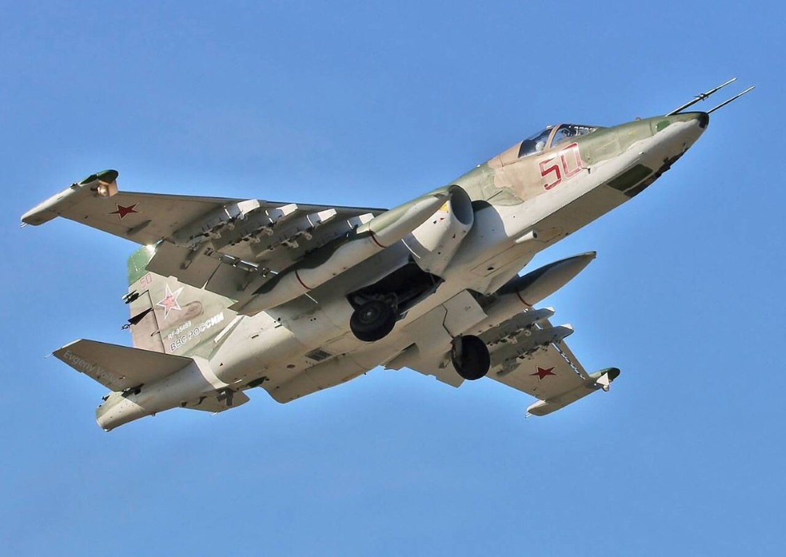 Cuong kich Su-25SM3 Nga dung con thay xang, 