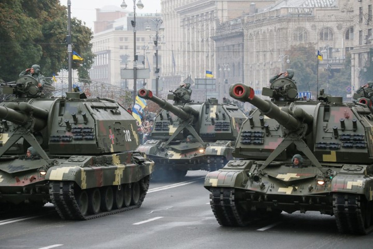 Bao Nga: Xe tang chu luc T-84BM Oplot Ukraine nguy trang bang... bang dinh-Hinh-12