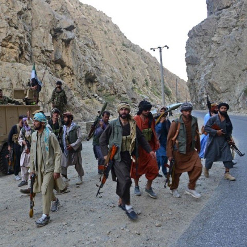 Taliban nuong 2000 quan khi co xoa so quan khang chien Afghanistan-Hinh-3