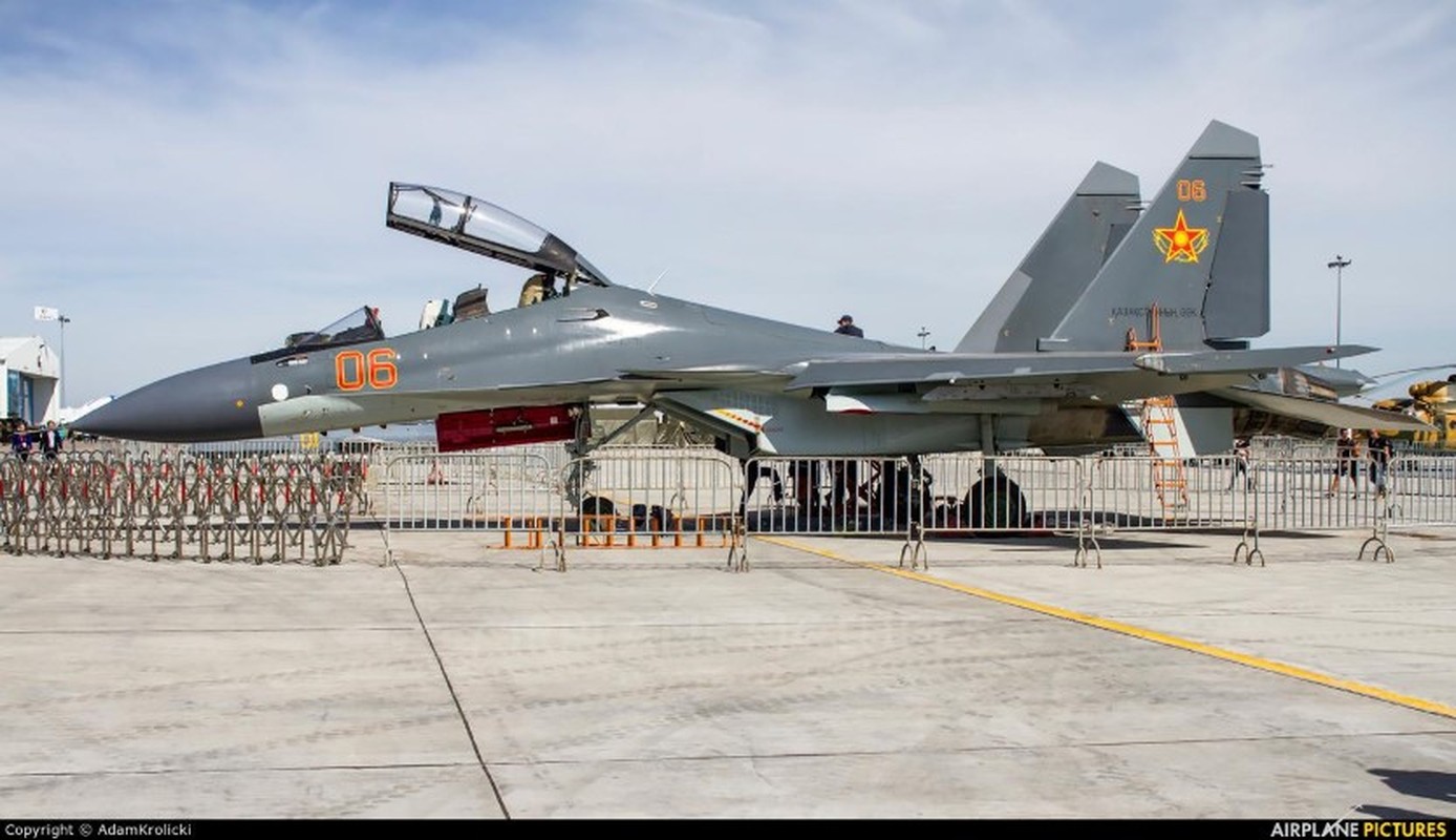 Tiem kich Su-30SM giu an ninh Trung A khi Afghanistan hon loan-Hinh-7