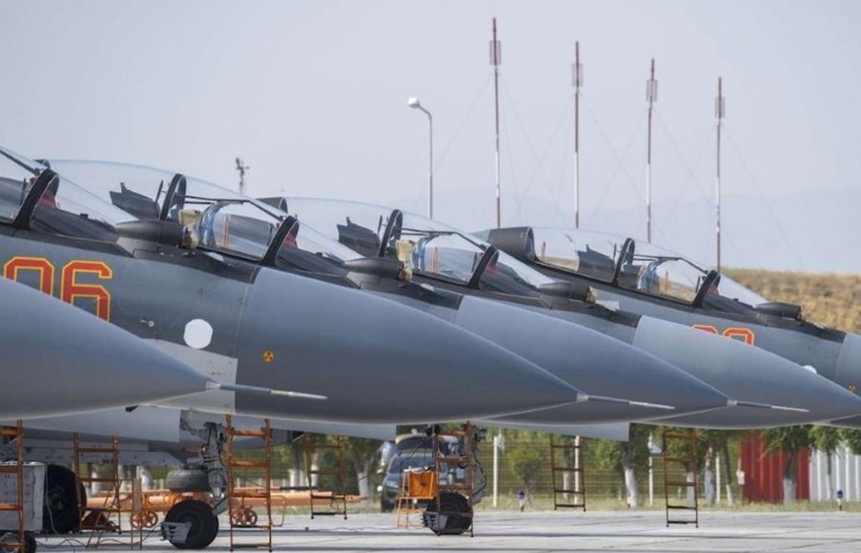Tiem kich Su-30SM giu an ninh Trung A khi Afghanistan hon loan