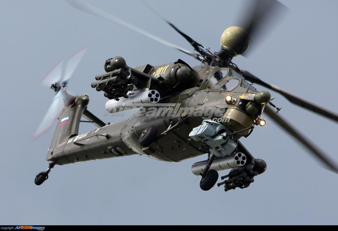 Ukraine 'giat minh' khi chung kien Mi-28NM Nga mang ten lua Khrizantema-VM-Hinh-16