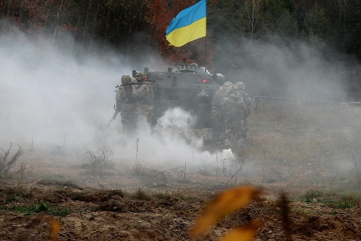Ukraine thiet hai nang o mien Dong, phao binh Donetsk qua manh!-Hinh-4