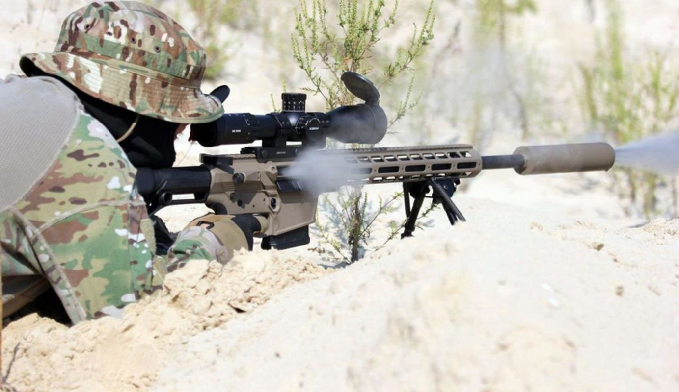 Ve binh Quoc gia Ukraine thay the sung AK bang sung AR-15 My-Hinh-12