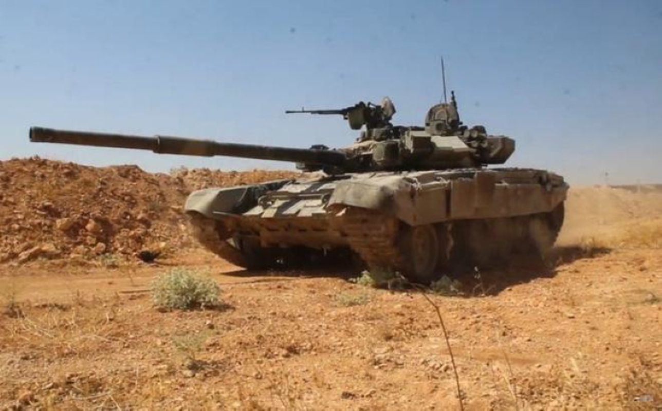 Xe tang T-90 Syria tien danh phien quan than Tho Nhi Ky tai Idlib-Hinh-15