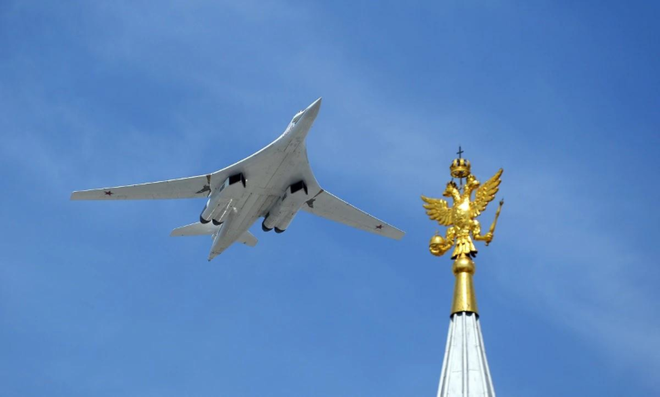 My 'giat minh' truoc vien canh Tu-160 Nga tuan tra Vinh Mexico-Hinh-9