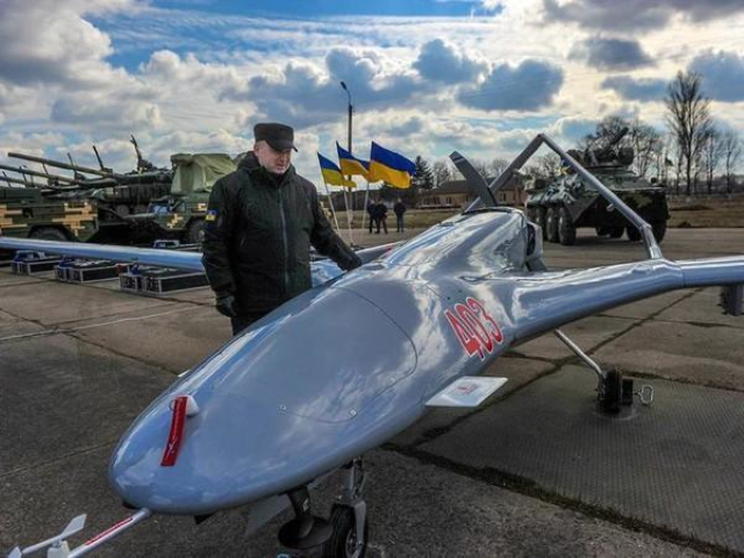 Binh si Ukraine ban ha UAV toi tan cua ‘phe ta’, su nham lan tai hai-Hinh-11