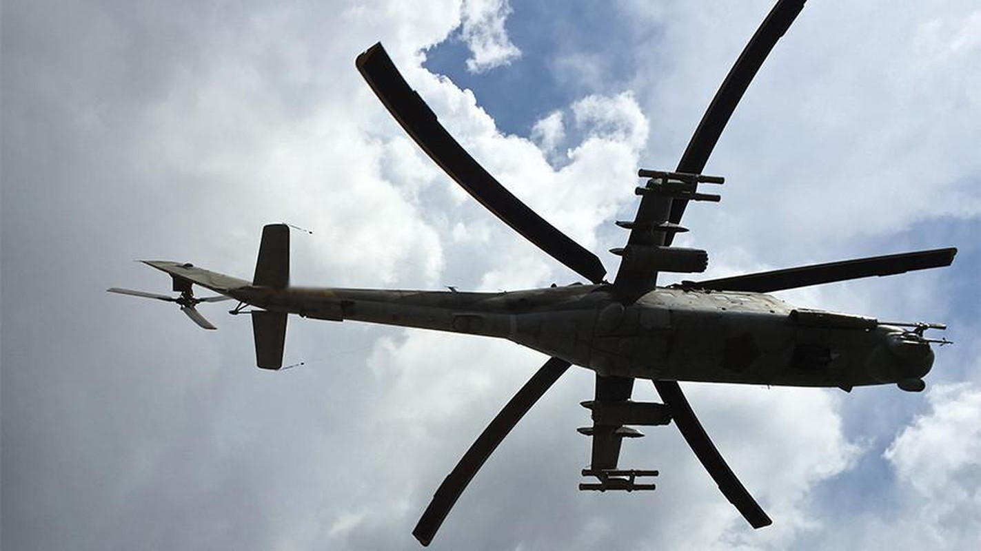 Saudi Arabia hoang hot vi Houthi co 'xe tang bay' Mi-24 Nga-Hinh-7
