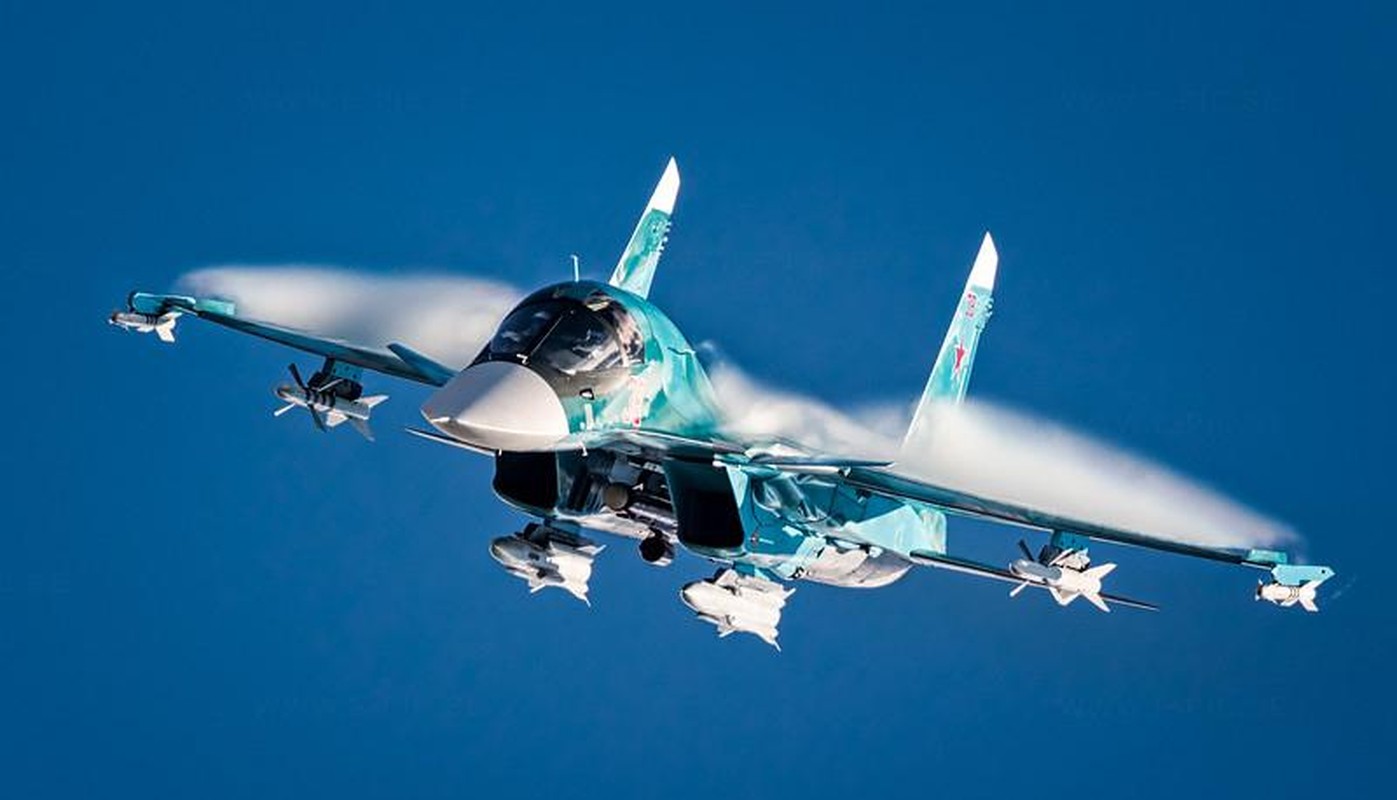 'Xe tang bay' Su-34 Nga gap nan do duong tron truot-Hinh-3