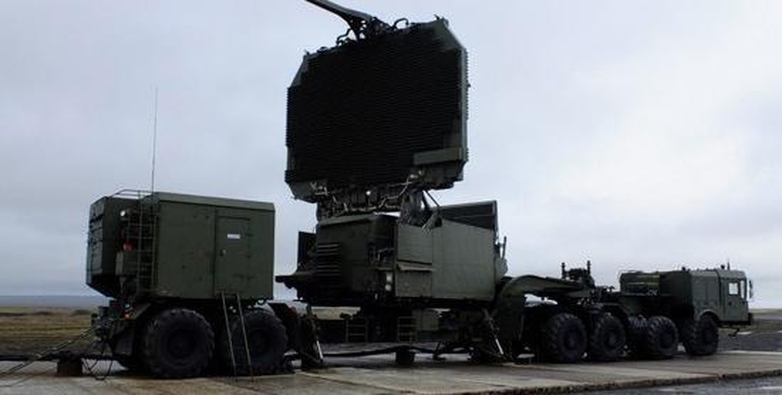 Dung nhu du doan cua NATO, Nga da dieu ten lua S-400 toi sat Ukraine-Hinh-11