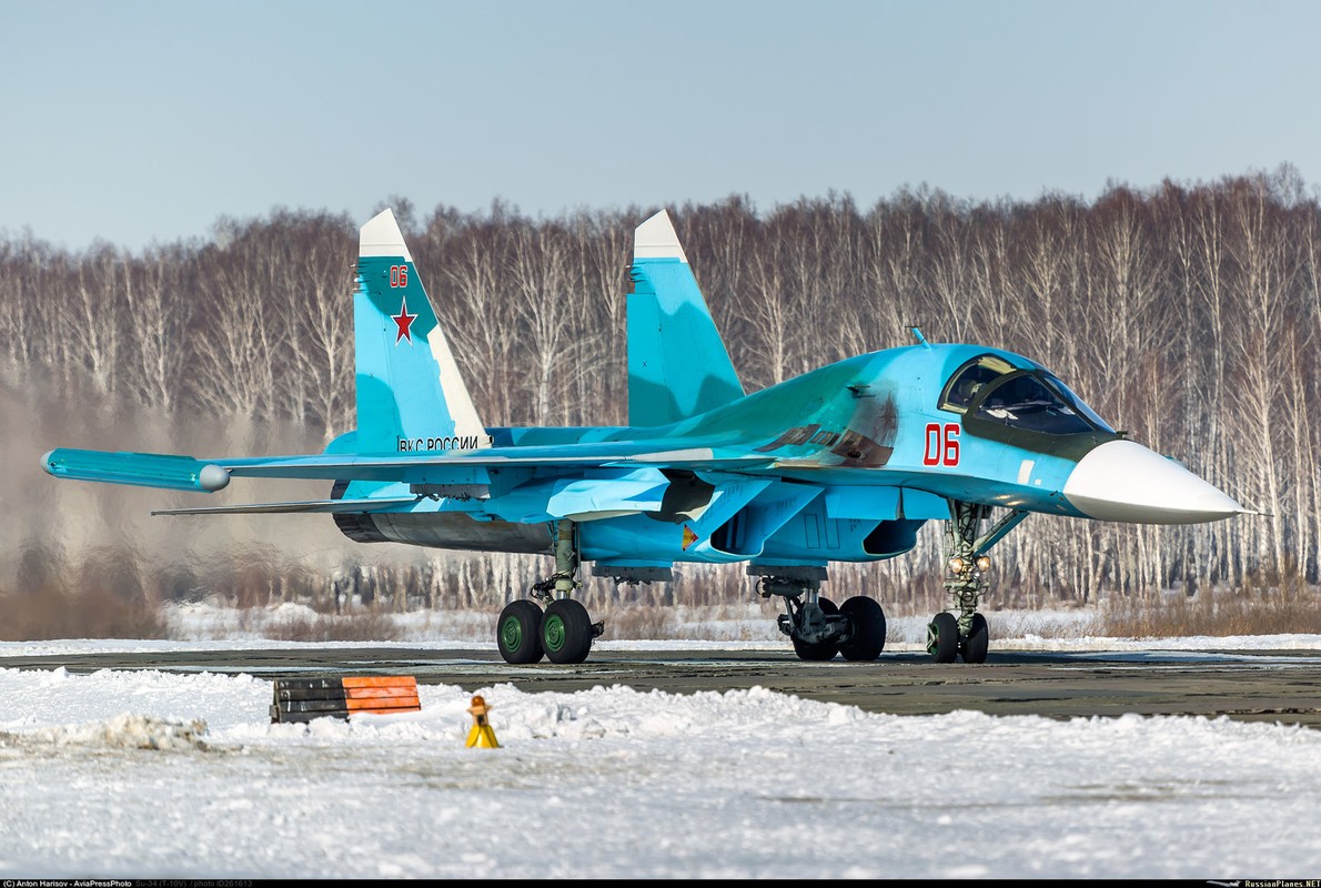 Tiem kich - bom Su-34 co gi khien My va NATO phai kieng ne?-Hinh-4