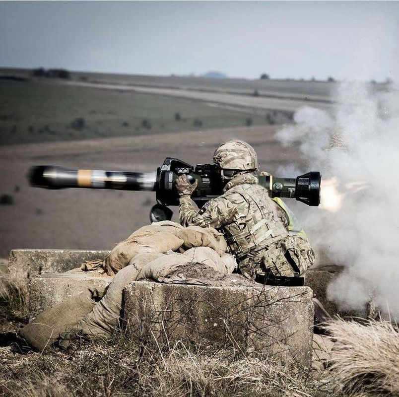 Nga 'giat minh' khi Ukraine nhan ten lua chong tang 'manh hon Javelin'-Hinh-11