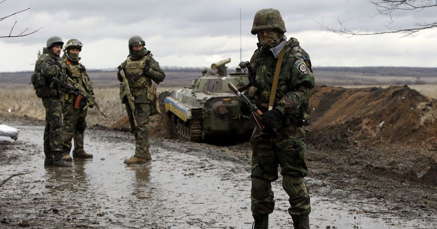 Nhung quoc gia NATO nao dang nhung tay vao cuoc xung dot Ukraine?-Hinh-11