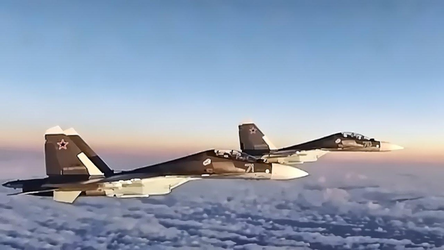 Tiem kich Su-30 Nga 'chien thang' F-15 My tren... 4 chau luc-Hinh-16