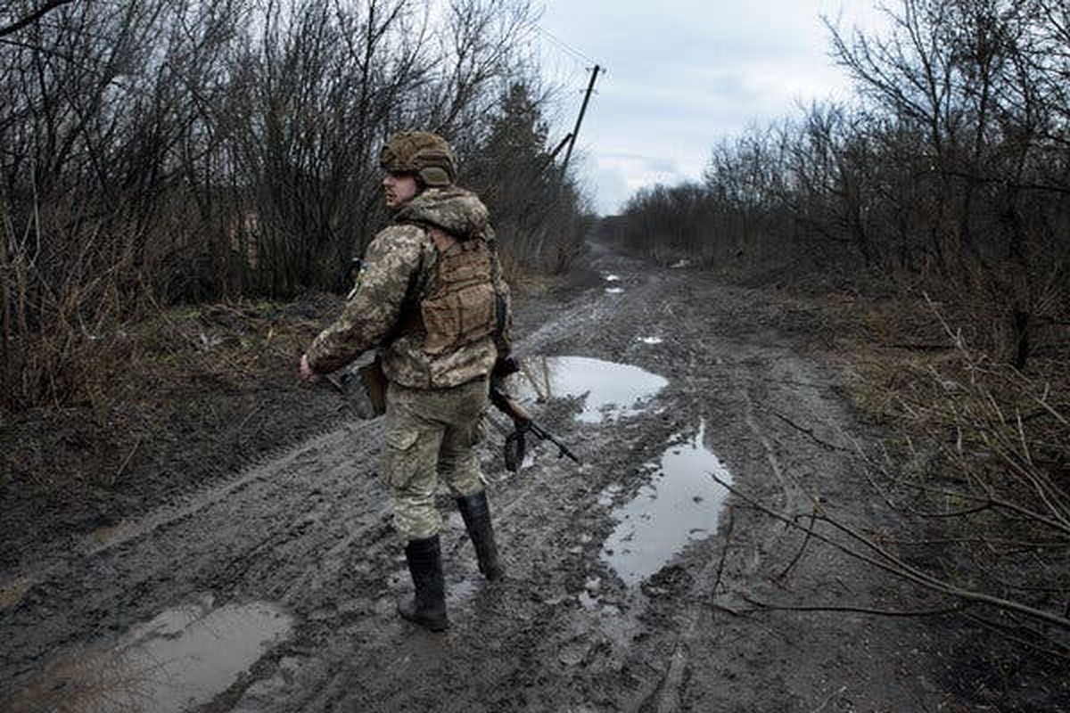 Chien su Nga - UKraine ngay dau: Nga danh phu dau o moi mat tran-Hinh-10