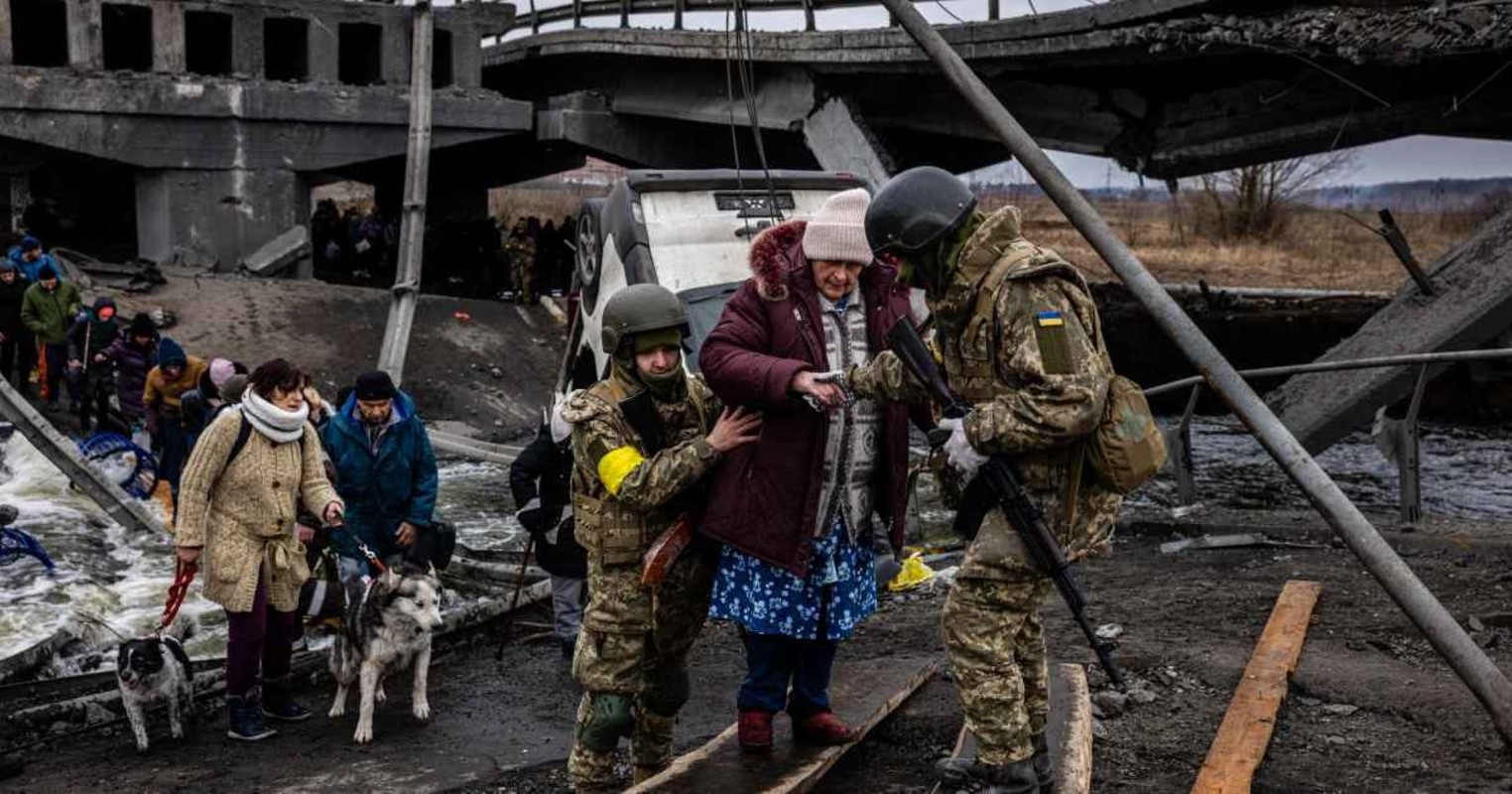 Nga dong kin chao lua Mariupol, Kiev chuan bi danh lon-Hinh-4