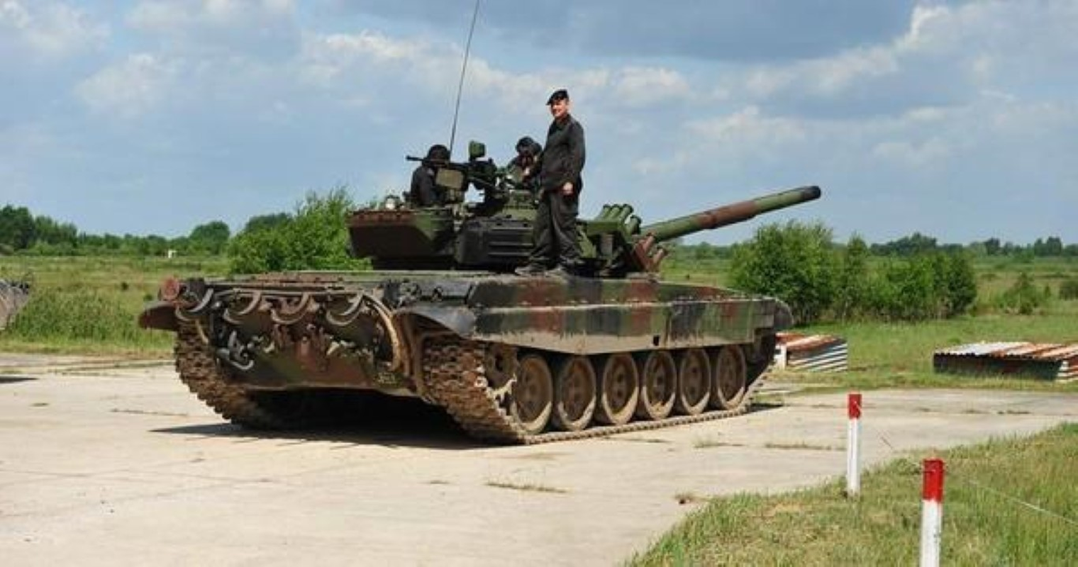 Ukraine nhan xe tang PT-91 tu Ba Lan, san sang tong tan cong Kherson?-Hinh-10