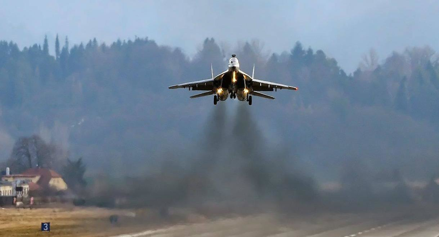 Bao Nga nghi Azerbaijan bi mat ban giao 3 chien dau co MiG-29 cho Ukraine?-Hinh-11