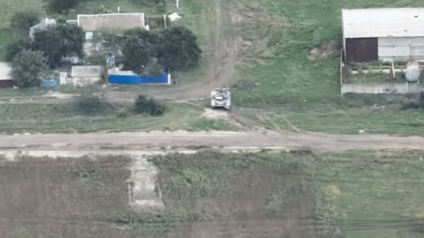 T80BV - dong xe tang tu thoi Lien Xo trong cuoc xung dot tai Ukraine