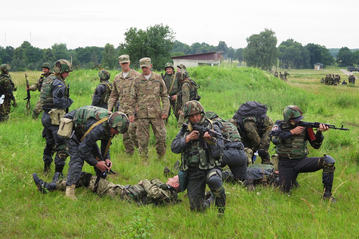 Bao nhieu linh Ukraine dang duoc chau Au 