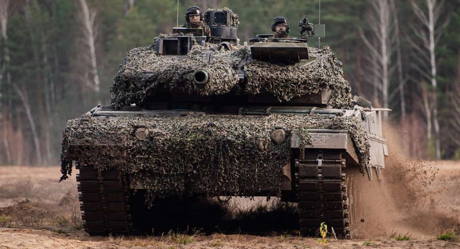 Xe tang Leopard 2 Duc bat luc truoc con doc 30 do!-Hinh-10