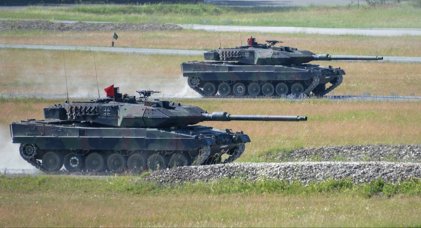NATO co the vien tro 100 xe tang Leopard 2 cho Ukraine?-Hinh-3
