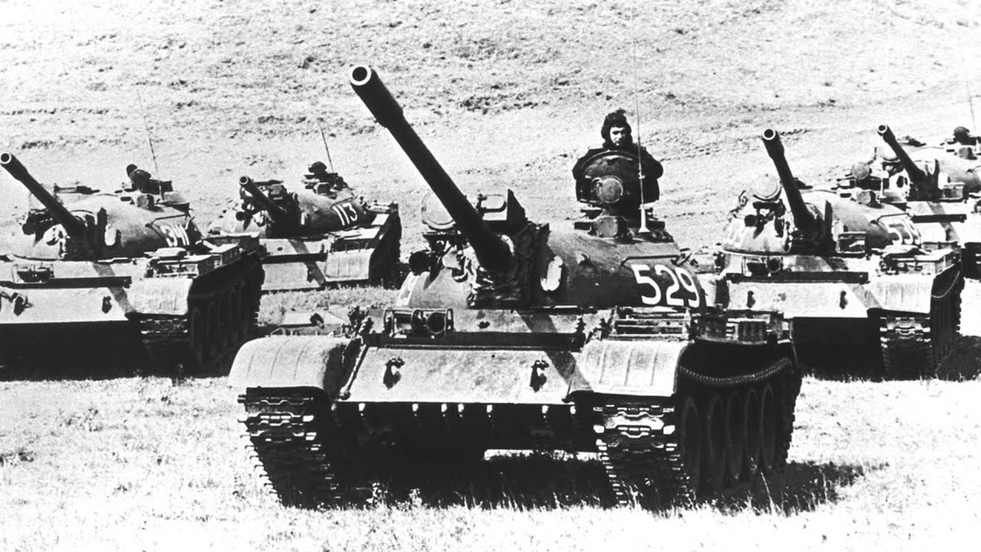 Nga bien T-54/55 thanh xe tang tu sat cuc ky dang so-Hinh-34