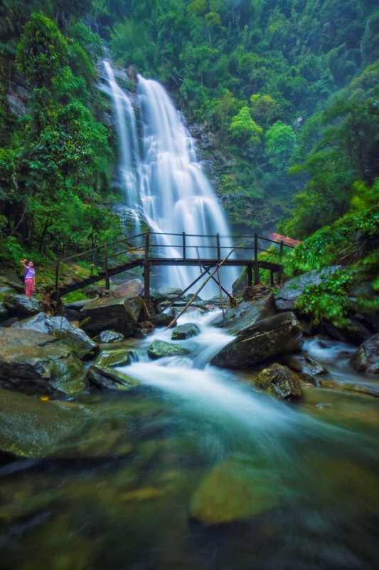 Thac Khe Kem - dai lua trang giua dai ngan