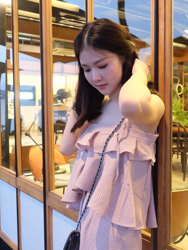 Nhan sac nu y ta tuoi teen khien dan mang Thai Lan &quot;phat sot&quot;-Hinh-7