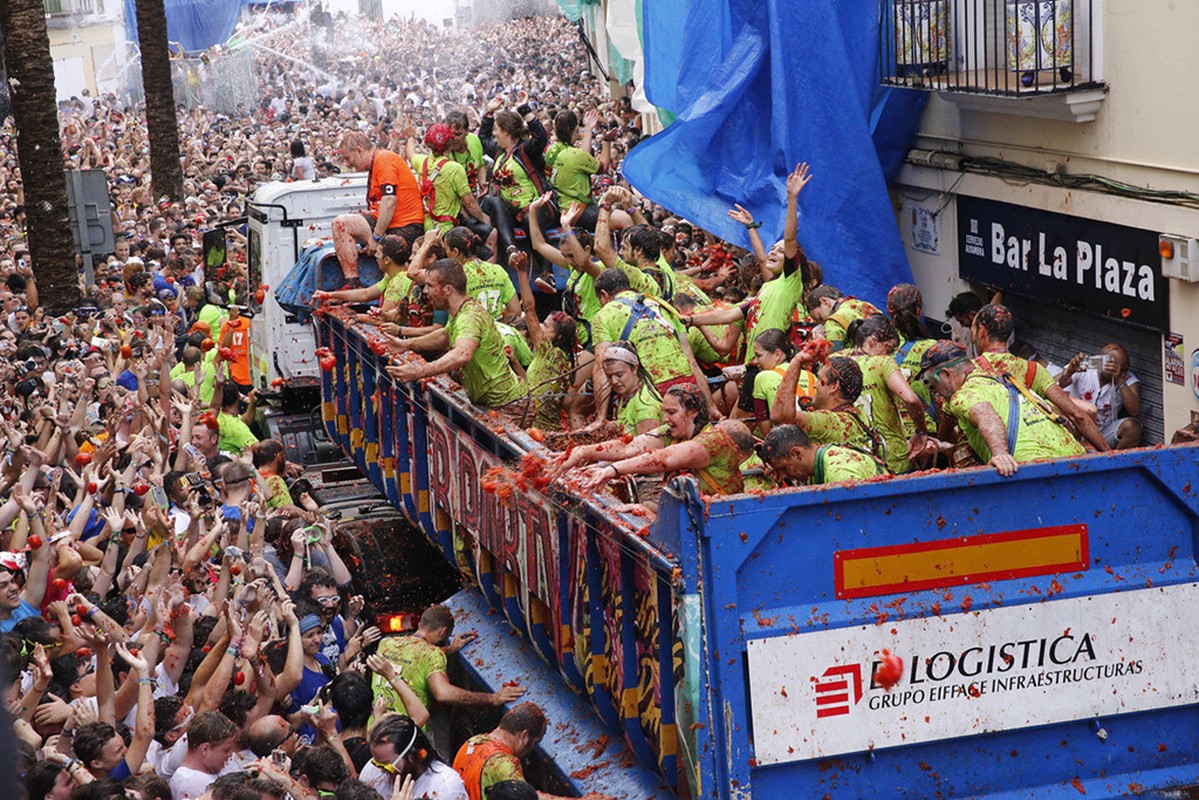 La Tomatina: &quot;Cuoc chien ca chua&quot; lon nhat the gioi-Hinh-5