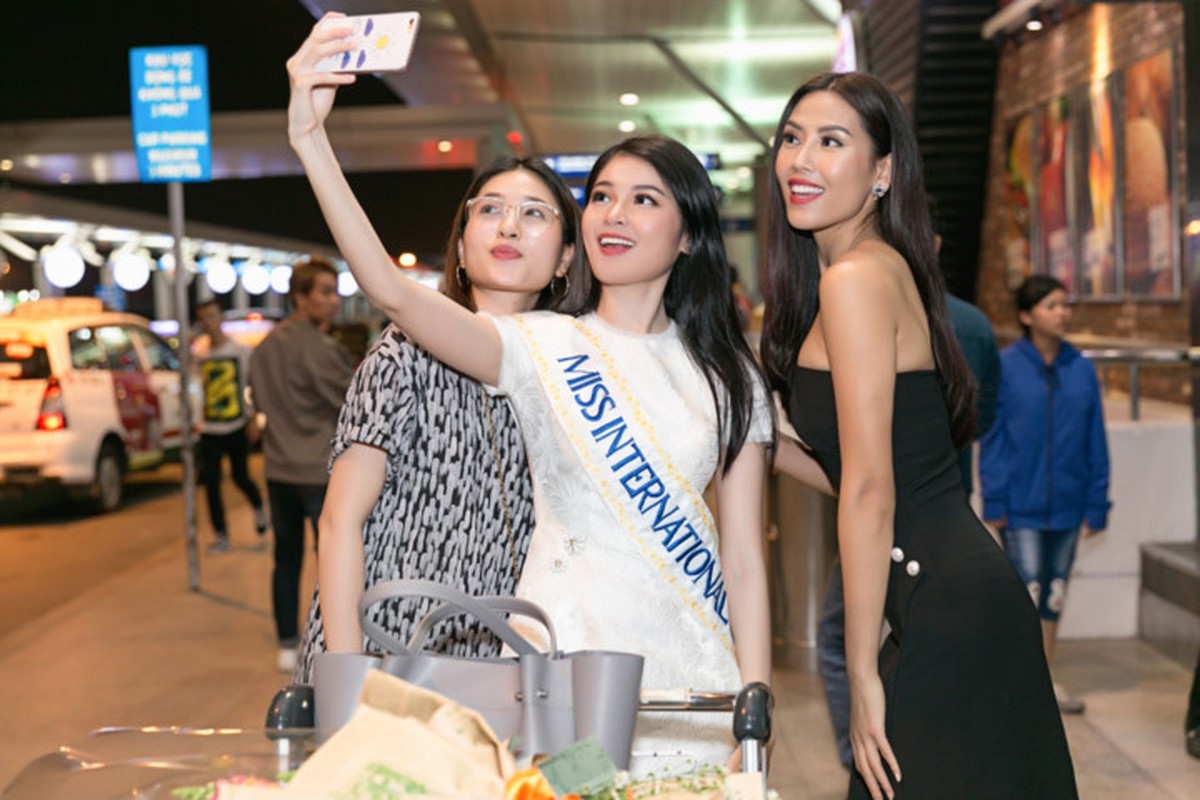 Thuy Dung mang 140kg hanh ly sang Nhat du thi Miss Internation-Hinh-8