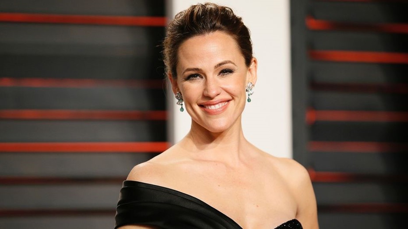 Jennifer Garner: Ly hon Ben Affleck va tai xuat manh me voi vai da nu-Hinh-14